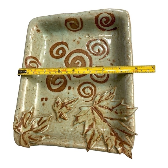 Handmade serving dish pottery for N. Hyde from Montreat Center. - Picture 9 of 14